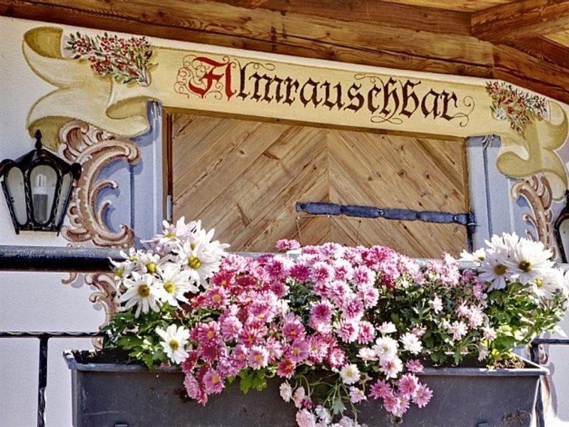 Hotel Kroneck Kirchberg in Tirol Eksteriør bilde