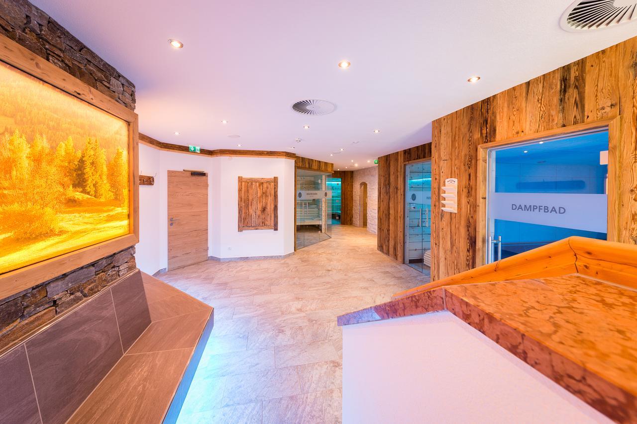 Hotel Kroneck Kirchberg in Tirol Eksteriør bilde
