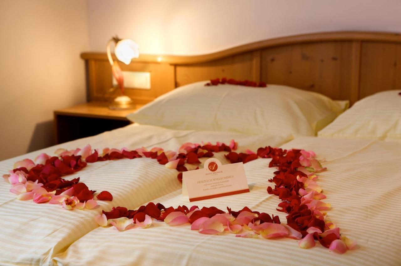 Hotel Kroneck Kirchberg in Tirol Eksteriør bilde